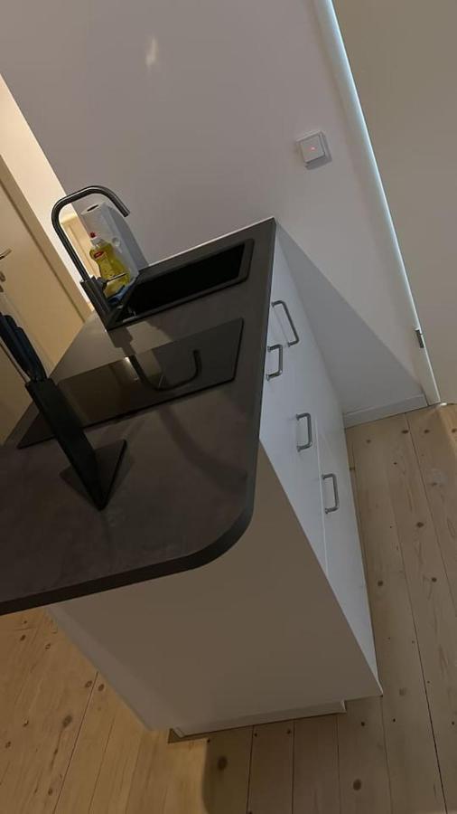 Kinderklinik Dachwohnung - Signal Hill 1A Siegen Bagian luar foto