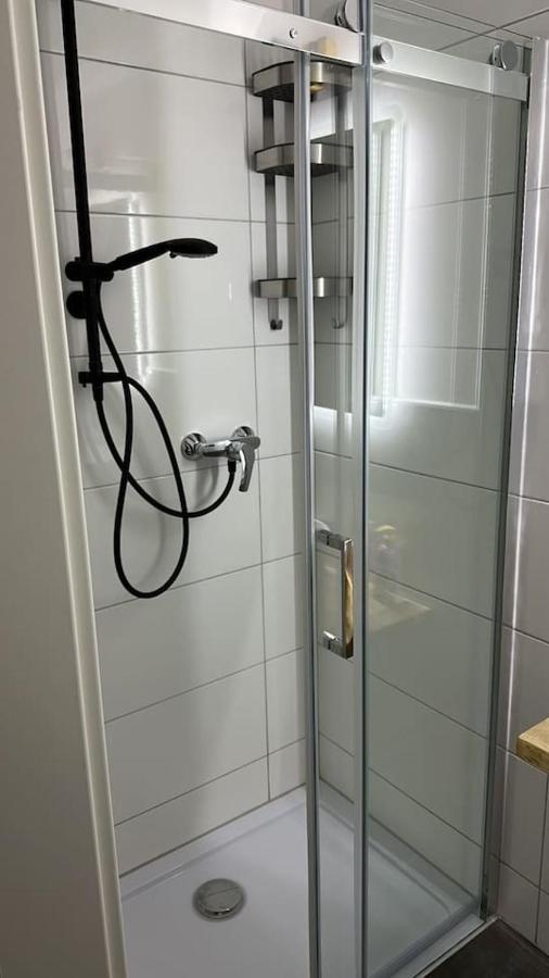 Kinderklinik Dachwohnung - Signal Hill 1A Siegen Bagian luar foto
