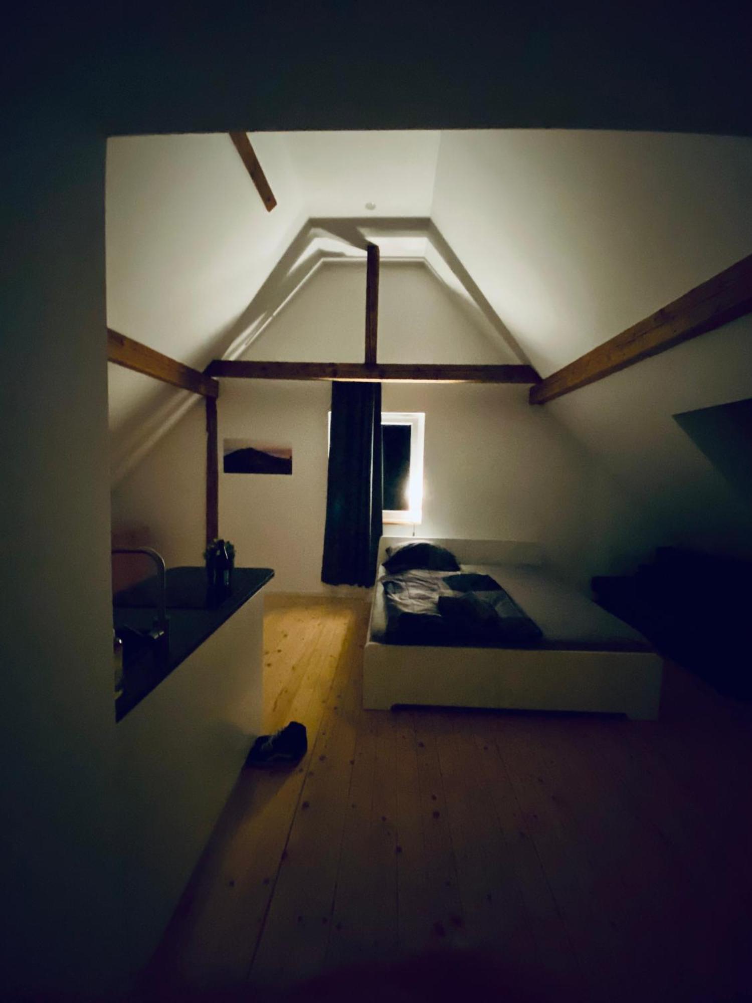 Kinderklinik Dachwohnung - Signal Hill 1A Siegen Bagian luar foto
