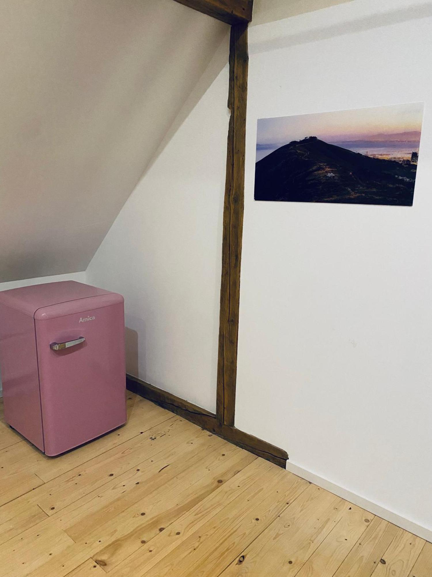 Kinderklinik Dachwohnung - Signal Hill 1A Siegen Bagian luar foto